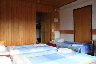 Отель Hotel Tulikettu Соткамо Стандартный трехместный номер-4